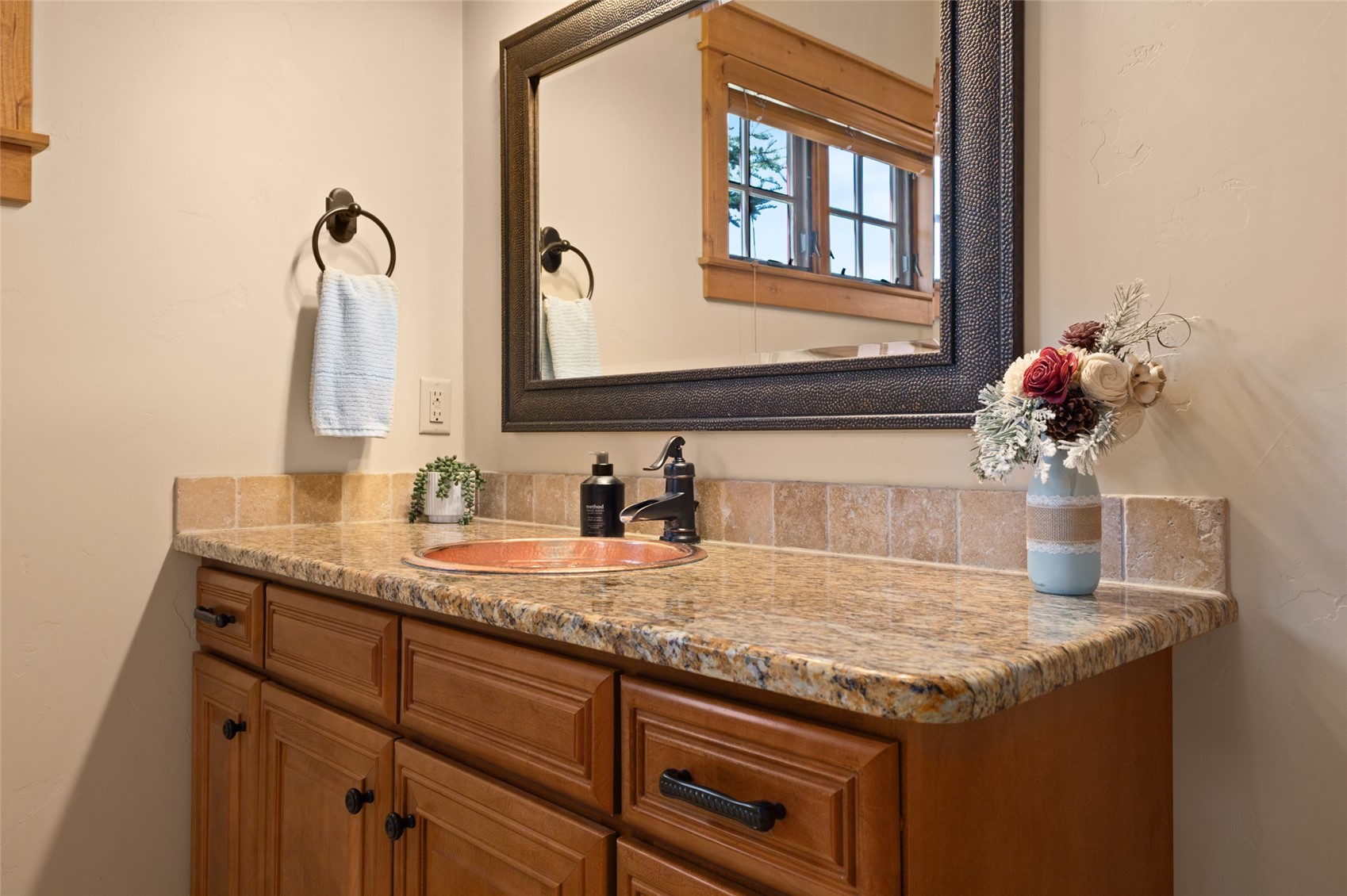 817 Majestic Circle Property Photo 23
