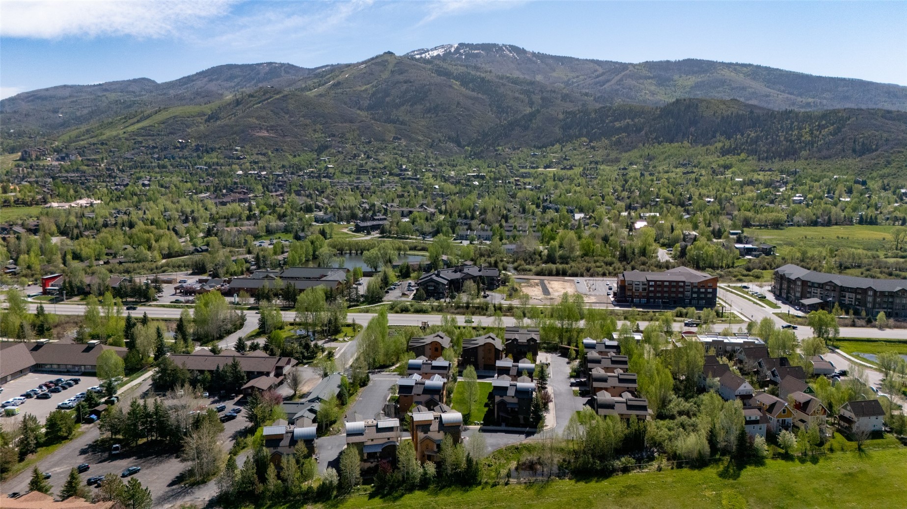 817 Majestic Circle Property Photo 43