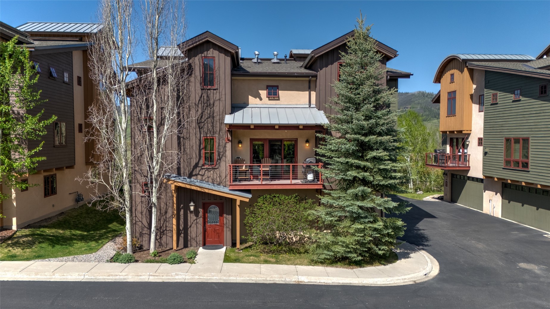 817 Majestic Circle Property Photo 45
