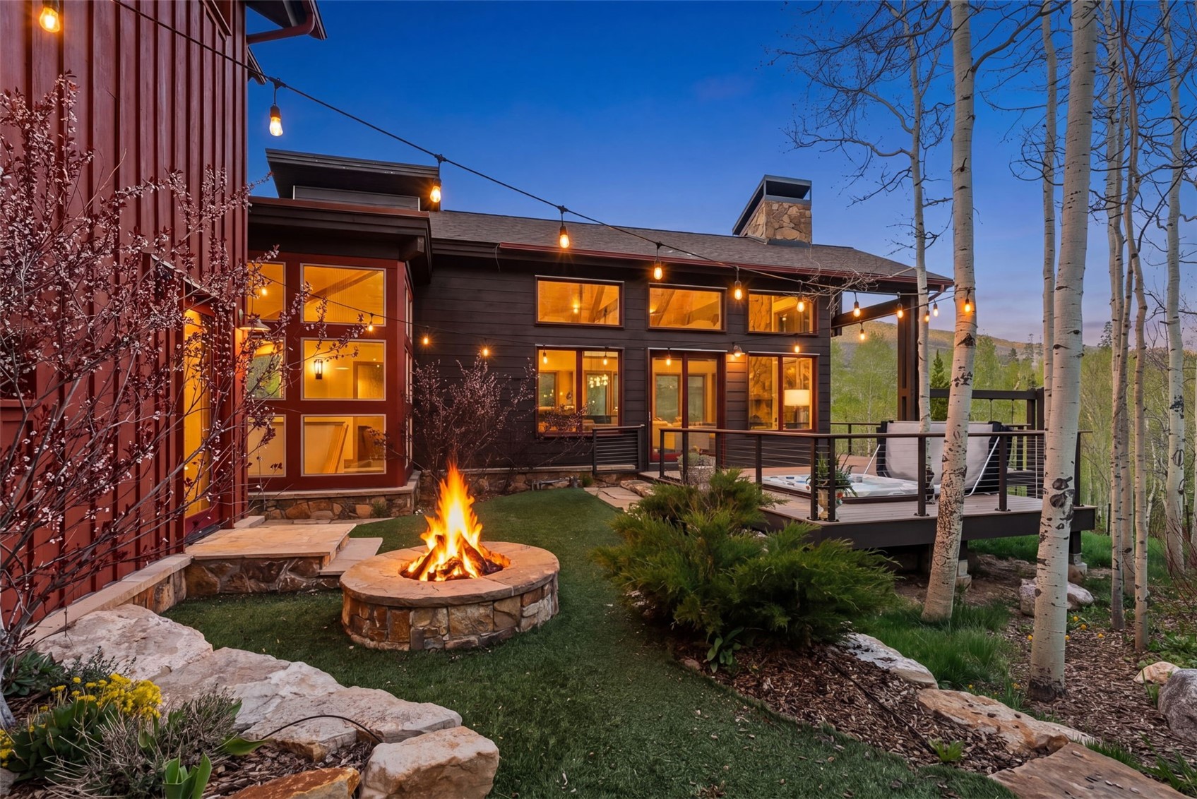2800 Hunters Knob Road Property Photo 3