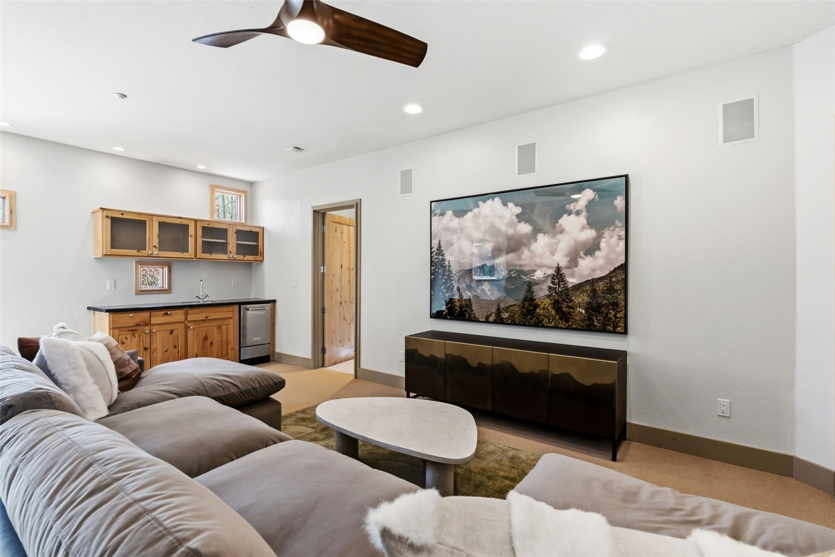 2800 Hunters Knob Road Property Photo 18