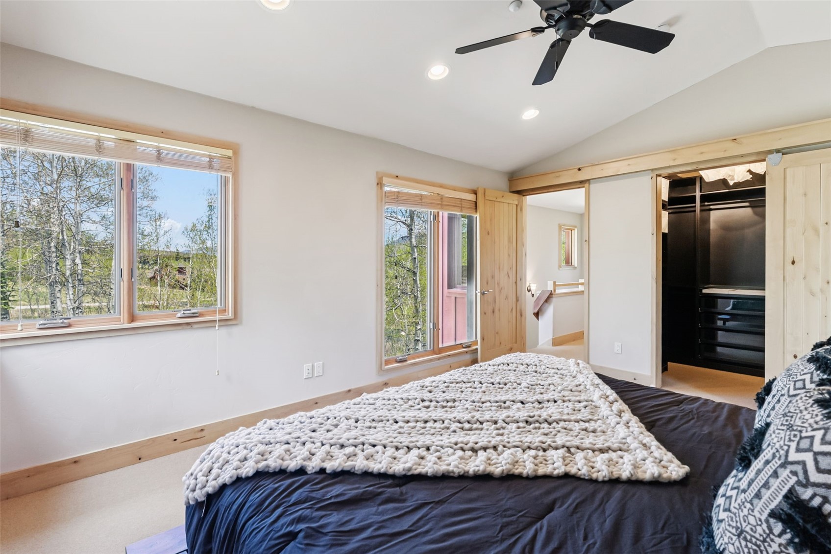2800 Hunters Knob Road Property Photo 21