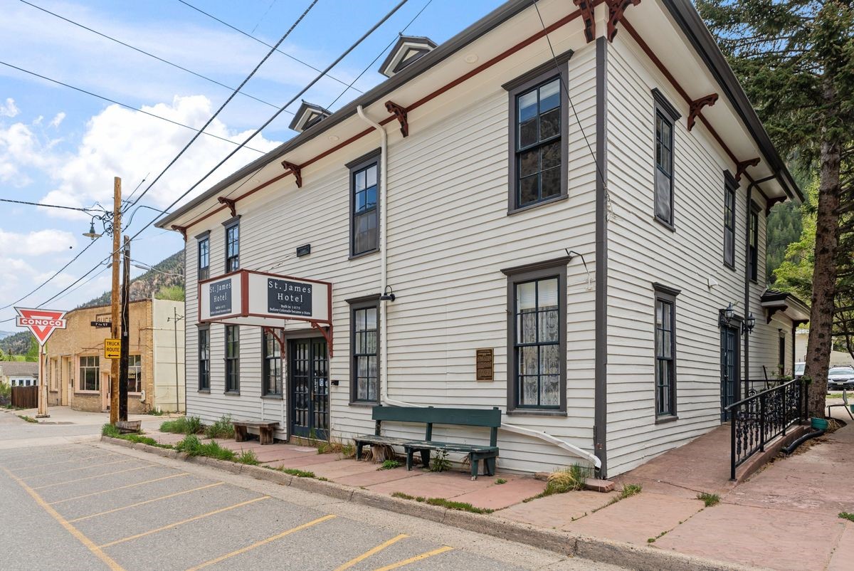 614 Rose Street Property Photo 1