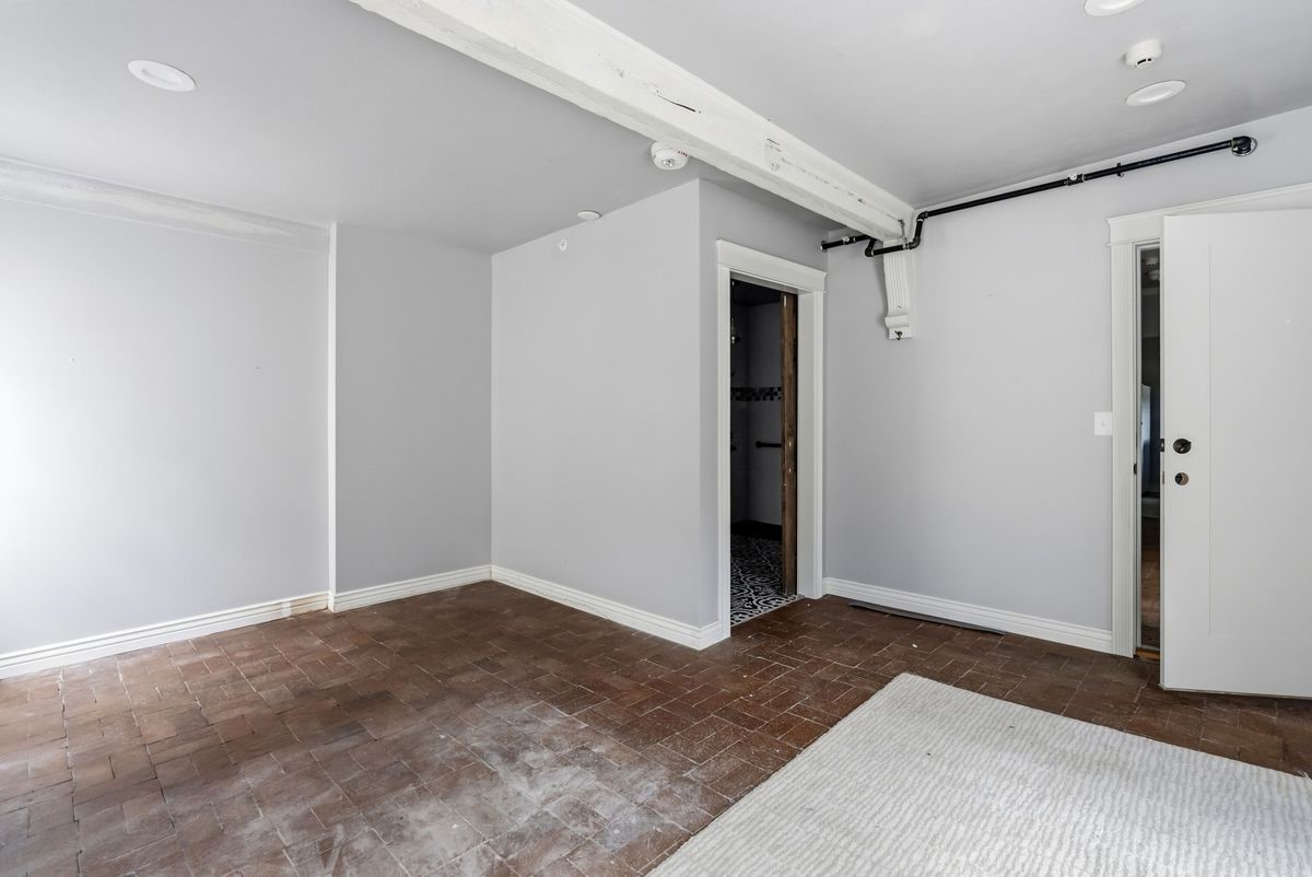 614 Rose Street Property Photo 27