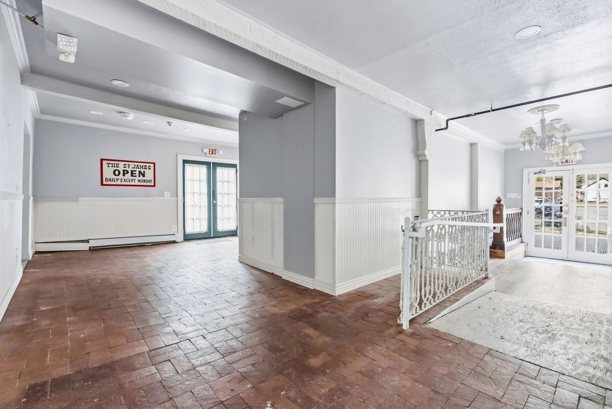 614 Rose Street Property Photo 30