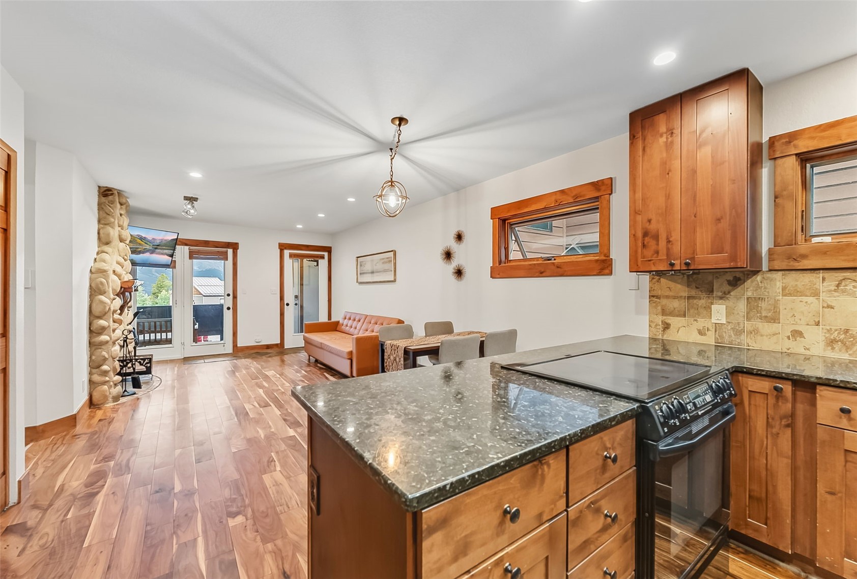 120 Atlantic Lode 3 Property Photo 4