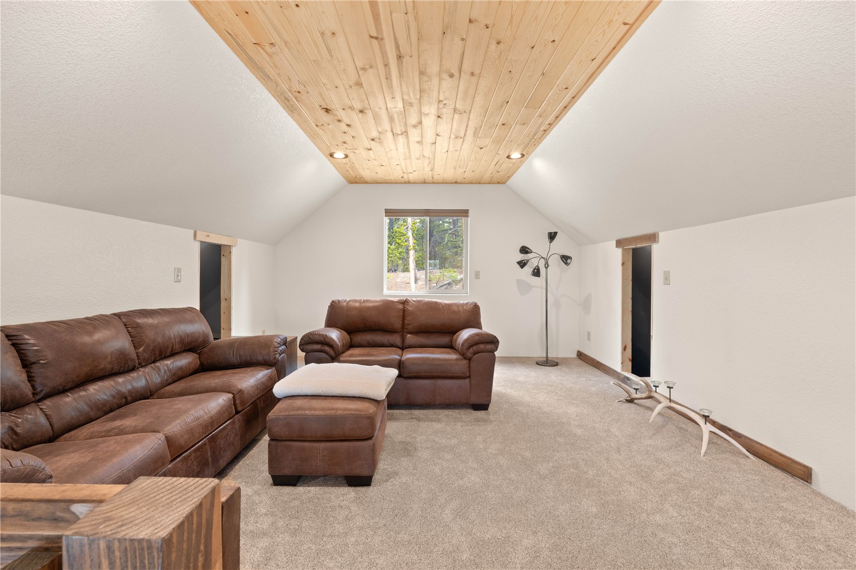 64 Bourbons Way Property Photo 17