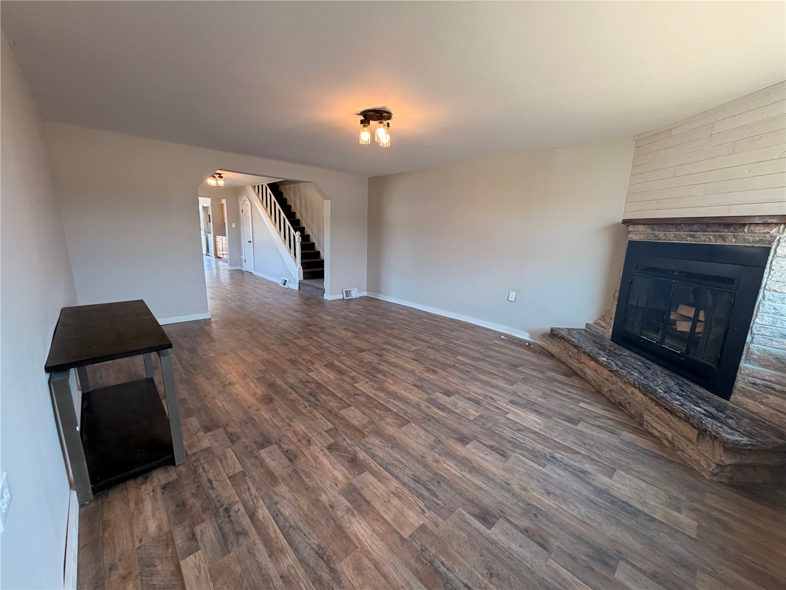 305 Chestnut Street Property Photo 7