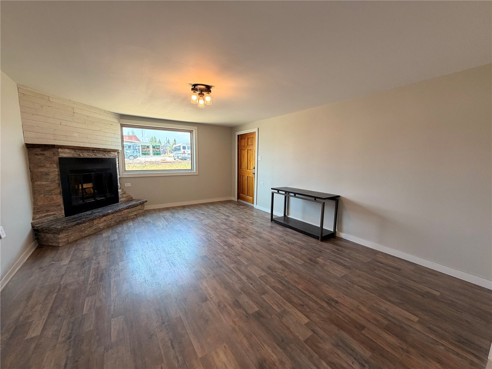 305 Chestnut Street Property Photo 10