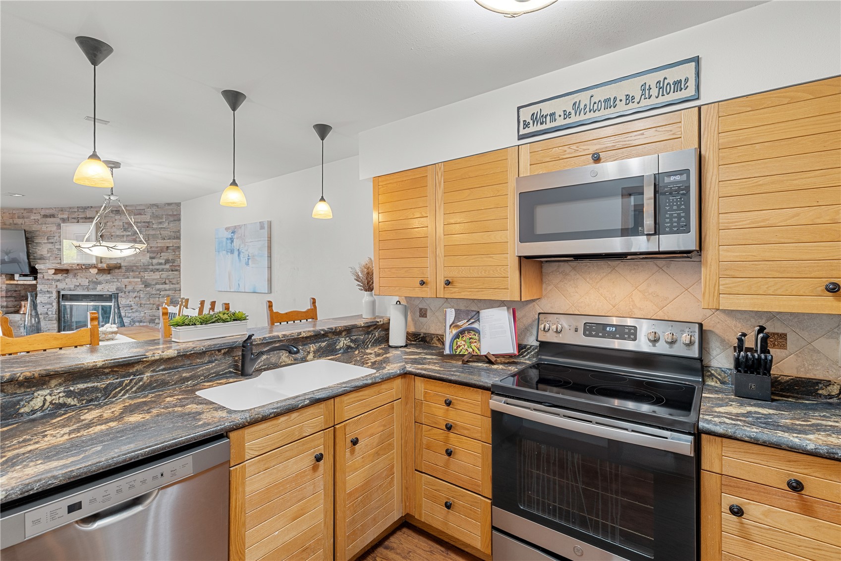 22804 Us Highway 6 102 Property Photo 7