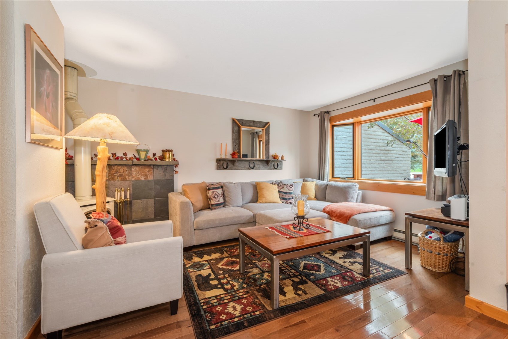 4 Redwood Court Property Photo 5