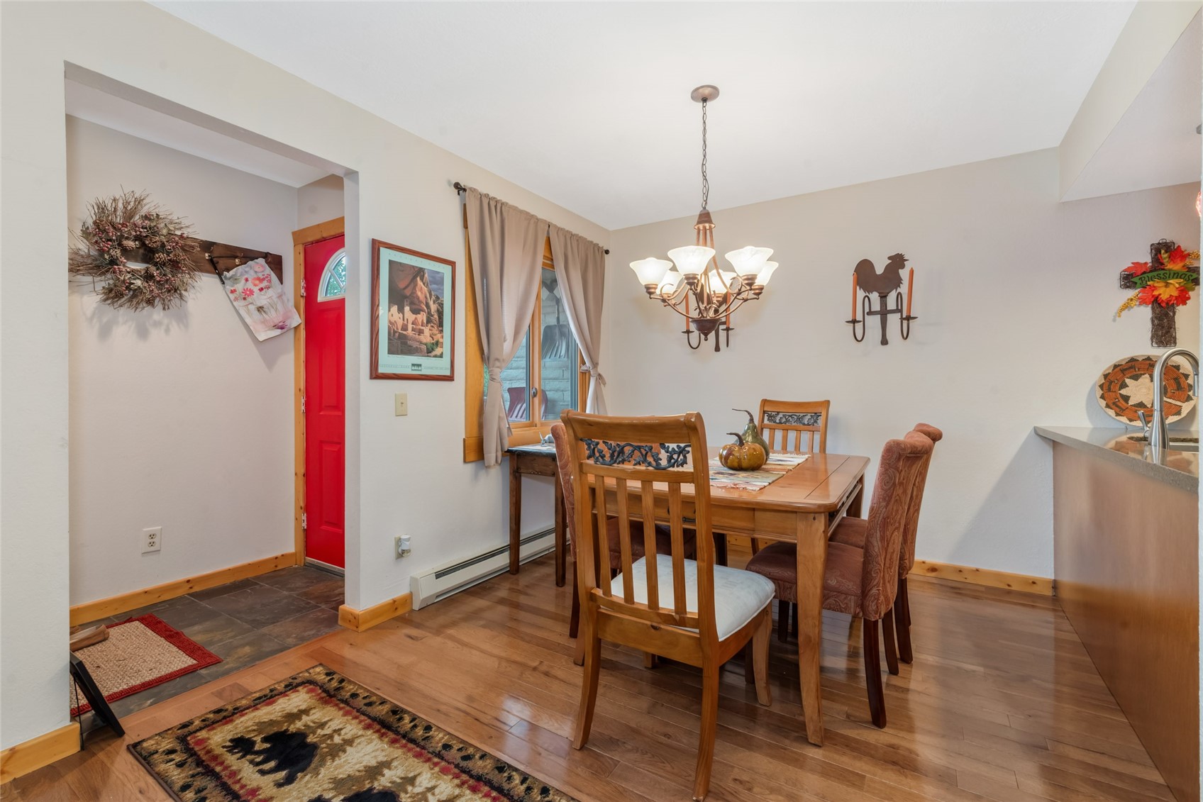 4 Redwood Court Property Photo 8