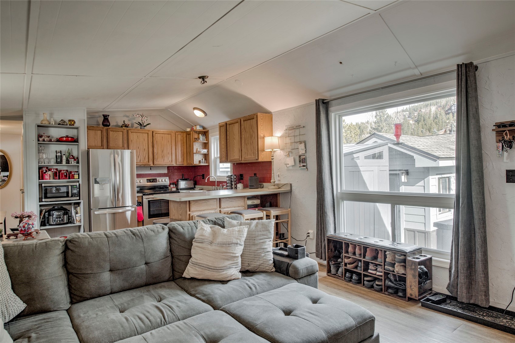 56 Magnum Bonum Drive Property Photo 6