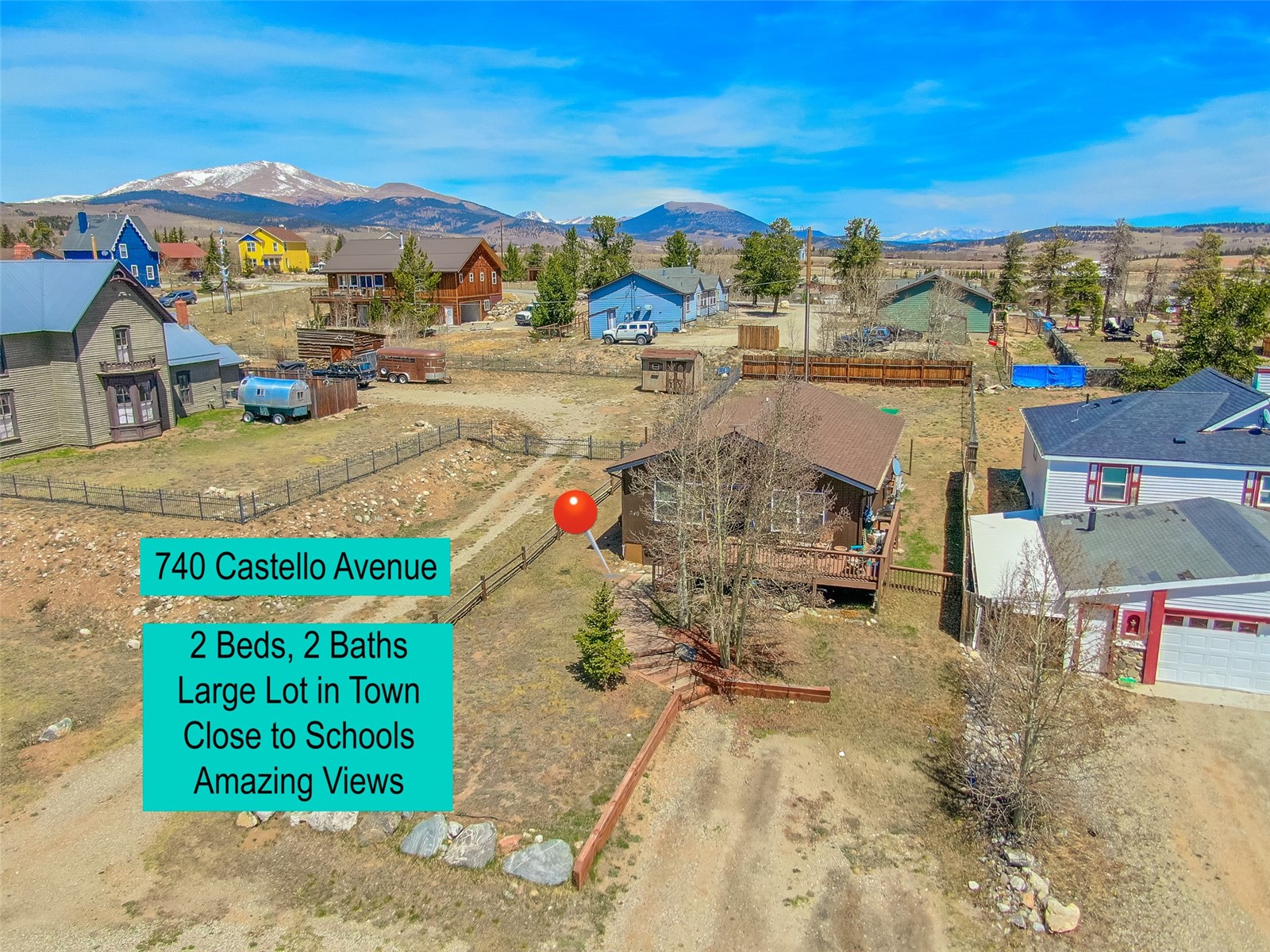 740 Castello Avenue Property Photo 3