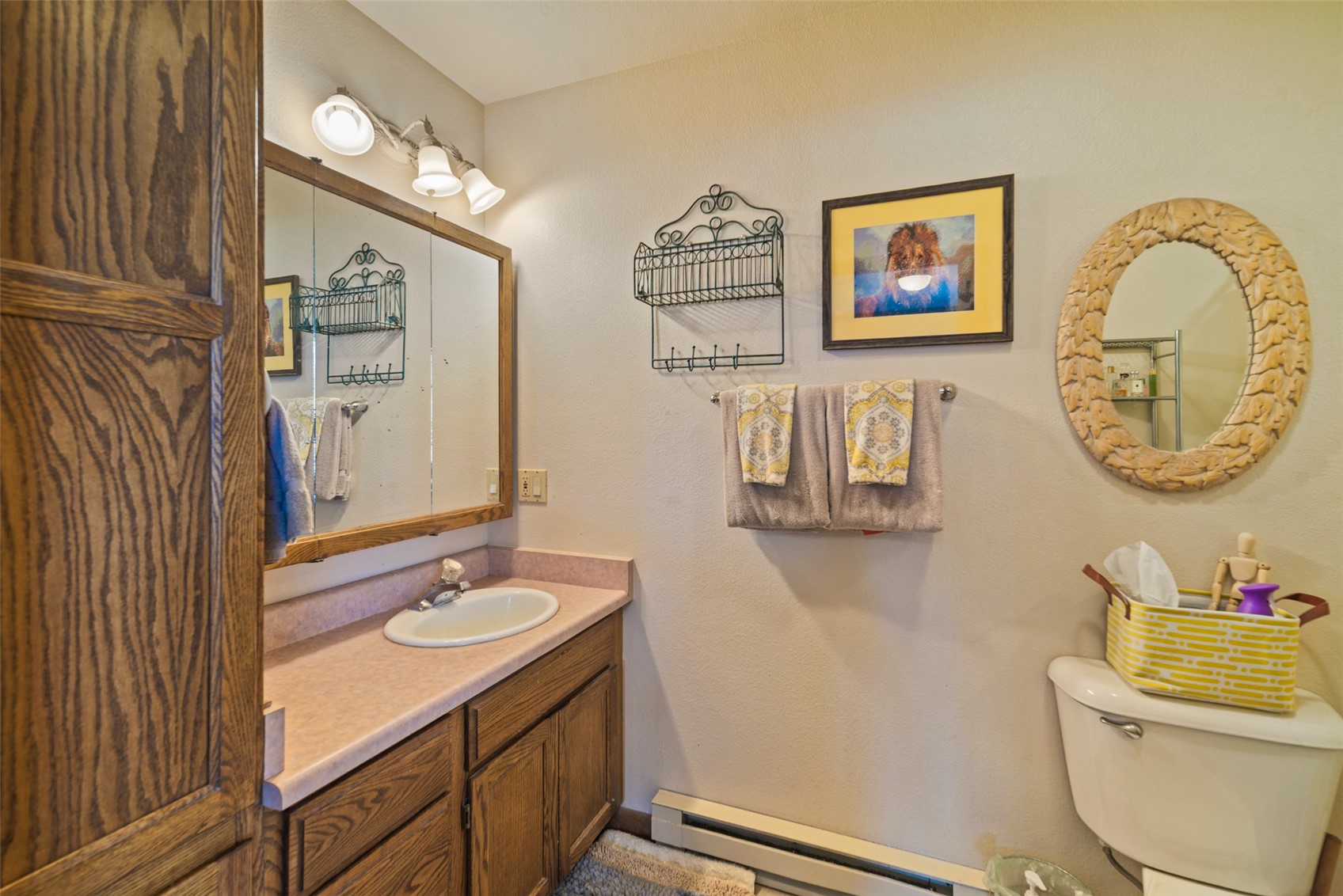 740 Castello Avenue Property Photo 27
