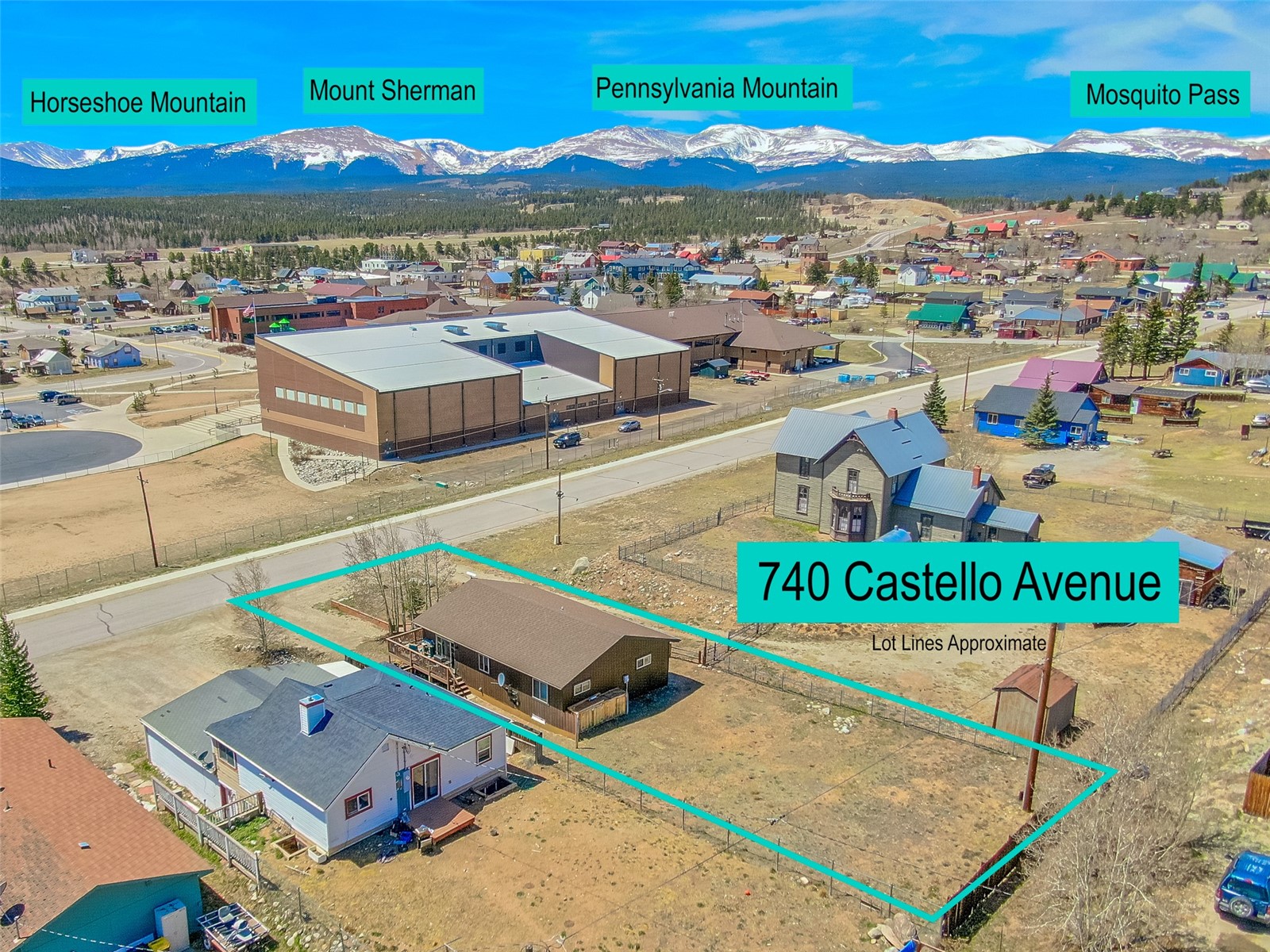 740 Castello Avenue Property Photo 35