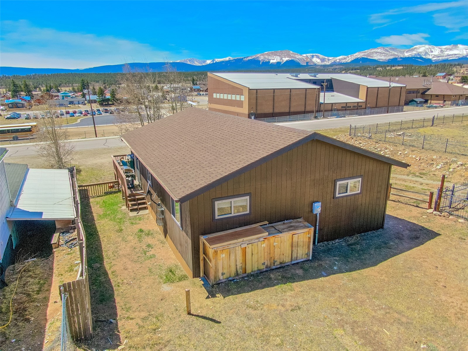 740 Castello Avenue Property Photo 36