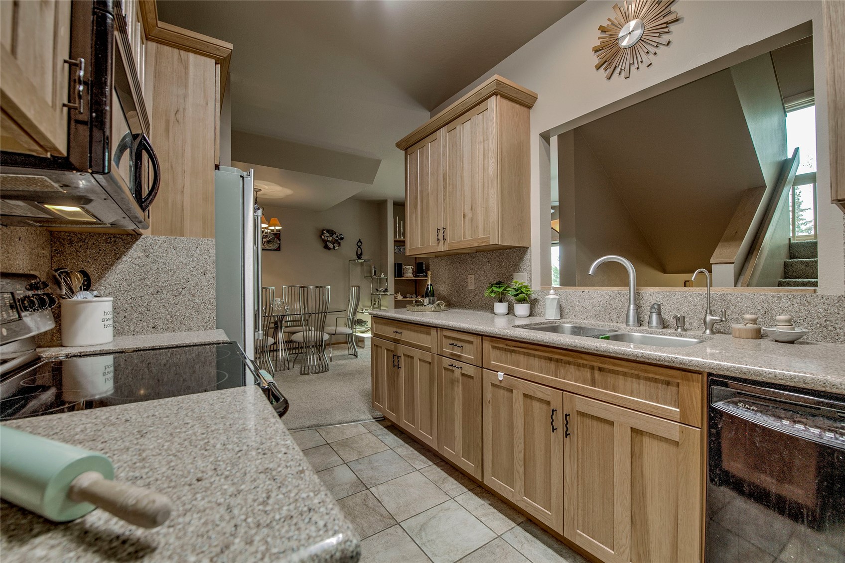 29 Washington Lode D Property Photo 7
