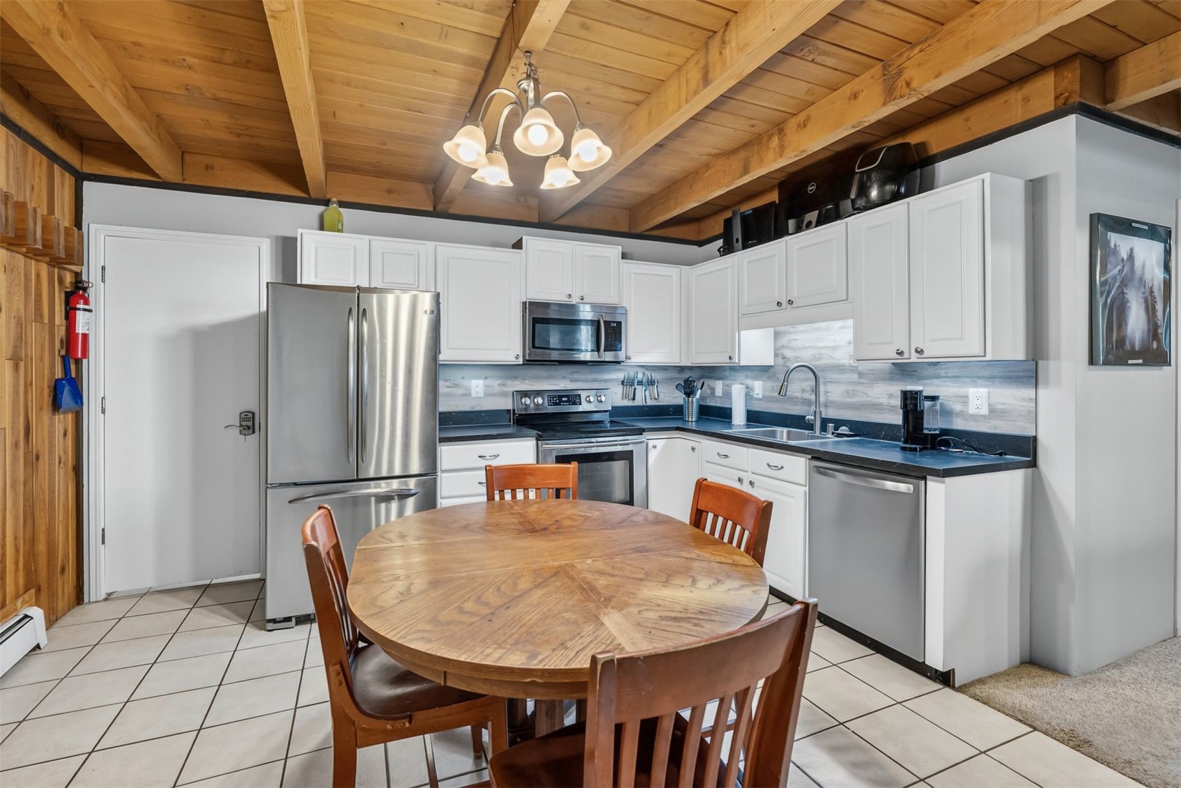 8100 Ryan Gulch Road 106 Property Photo 6