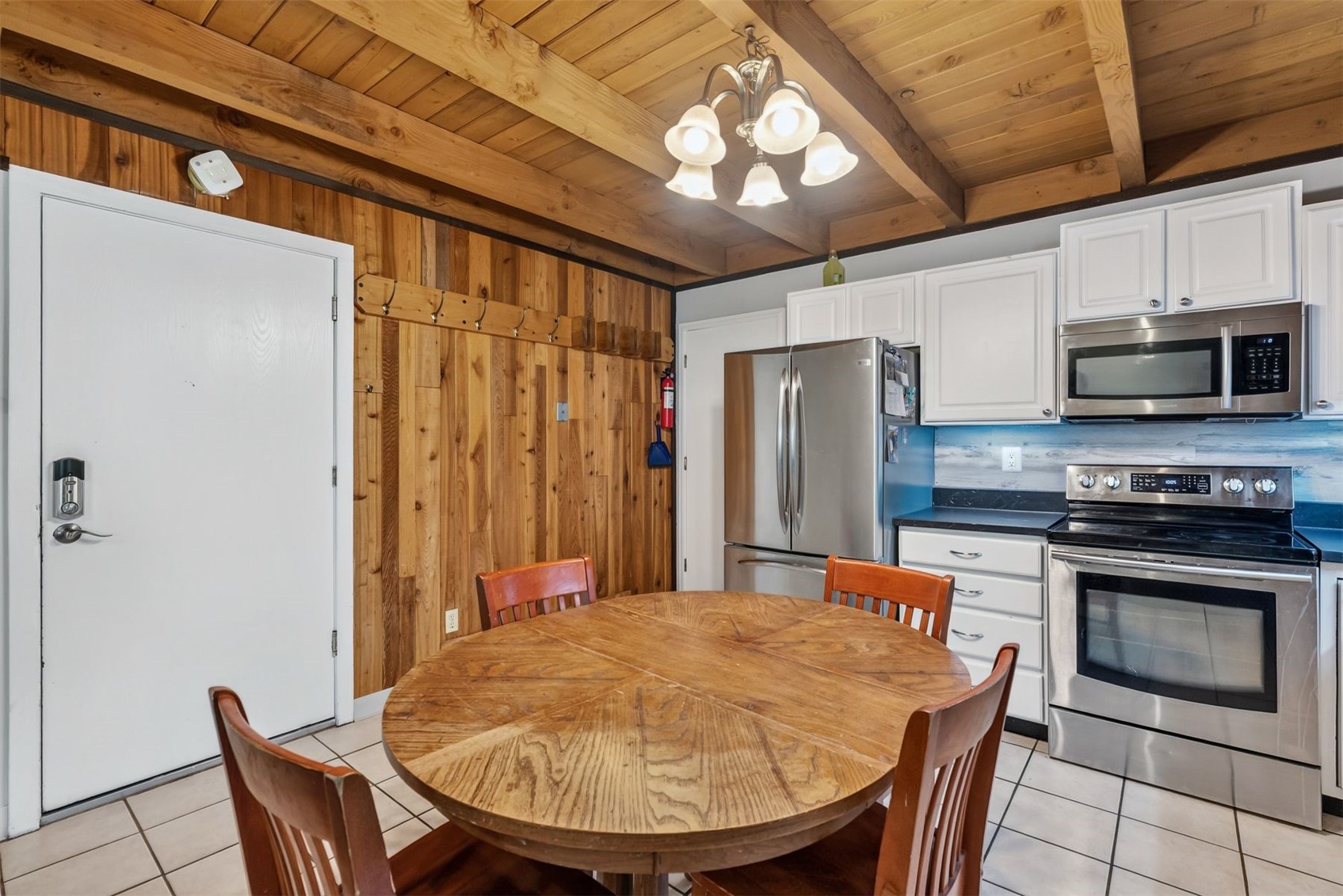 8100 Ryan Gulch Road 106 Property Photo 7
