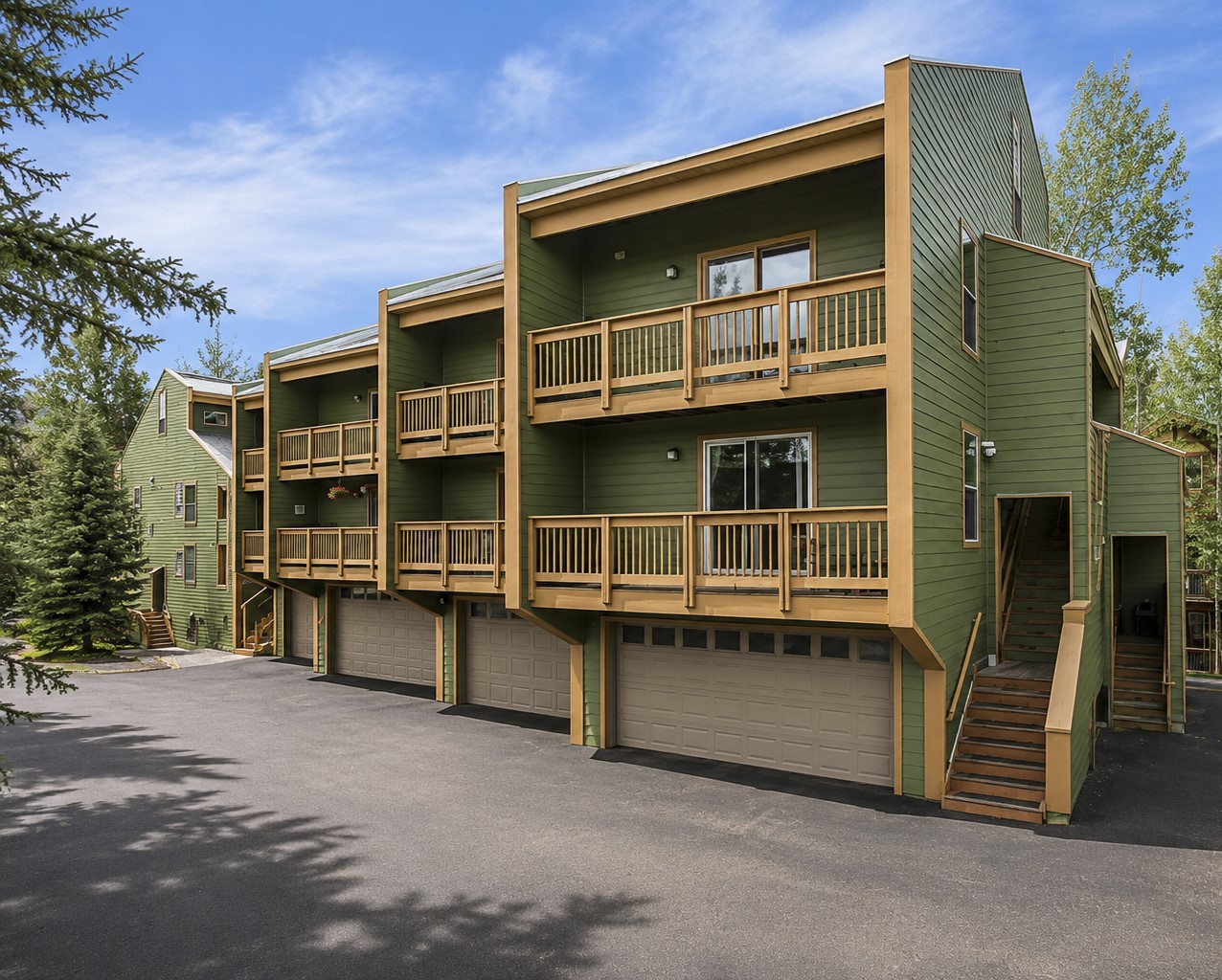 2885 Chinook A14 Property Photo 1
