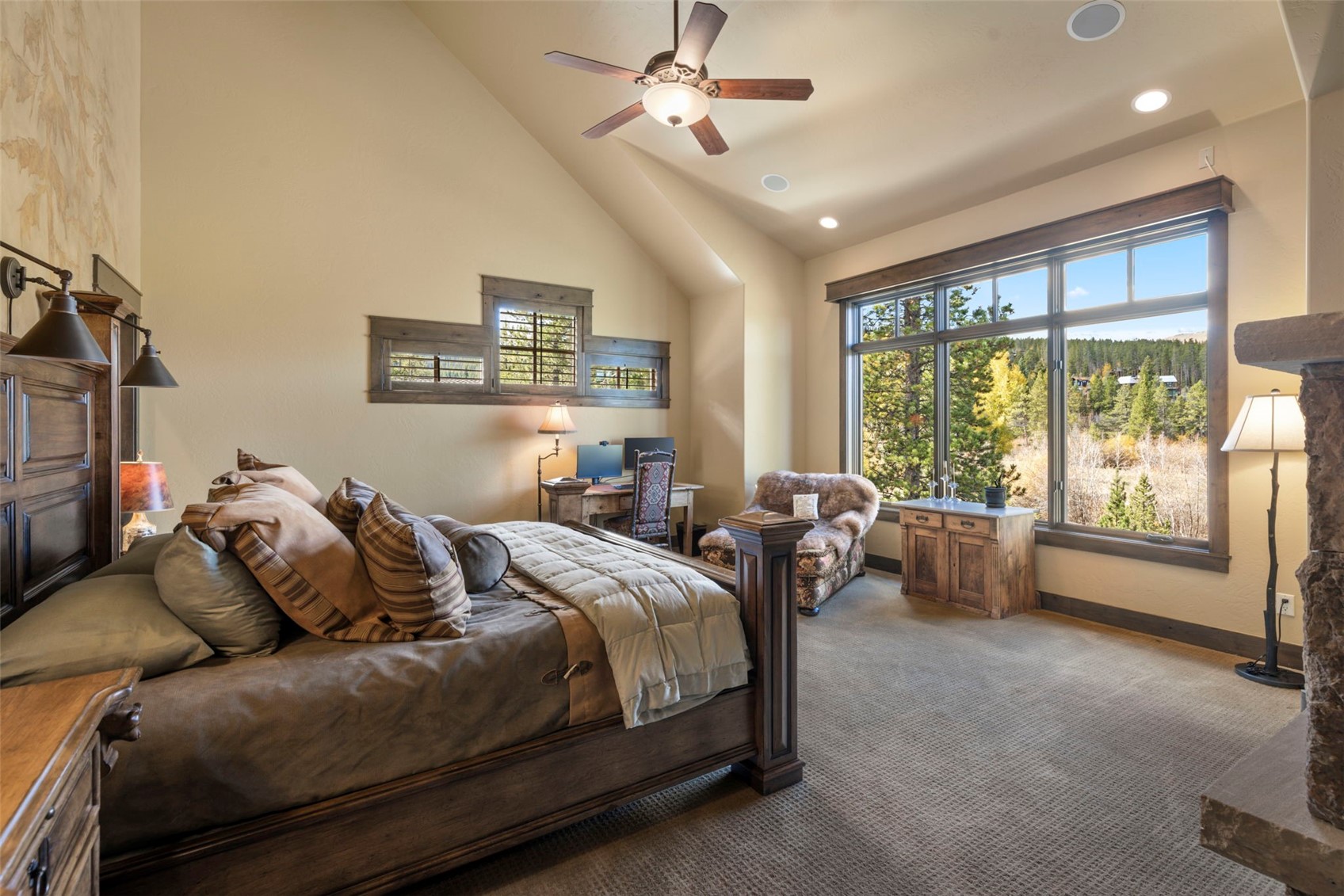 984 Gold Run Road Property Photo 17