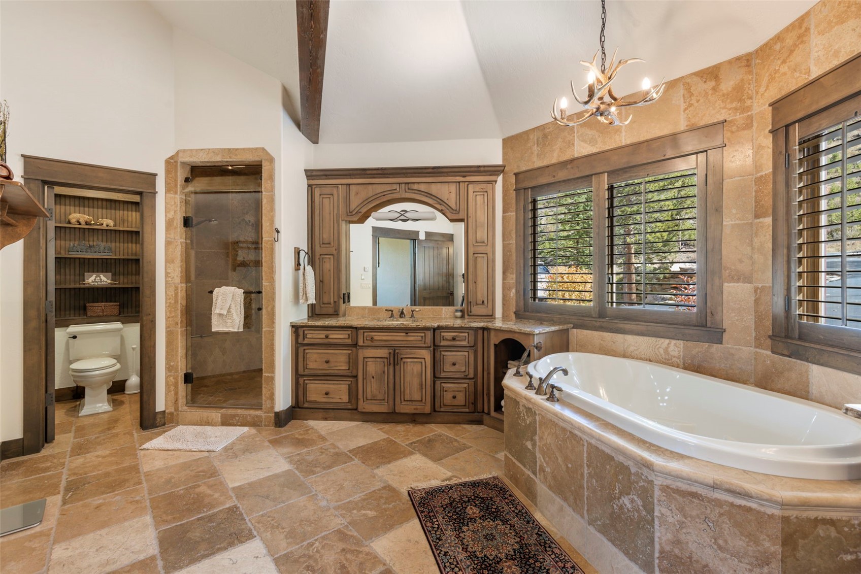 984 Gold Run Road Property Photo 21