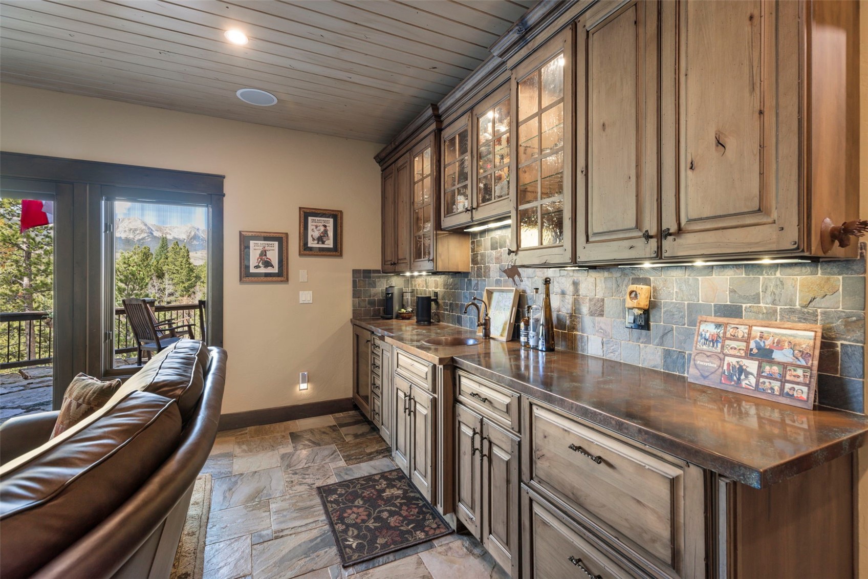 984 Gold Run Road Property Photo 26