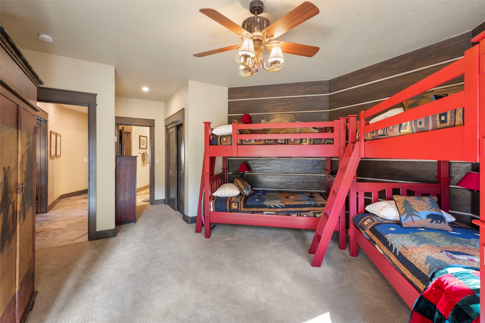 984 Gold Run Road Property Photo 32