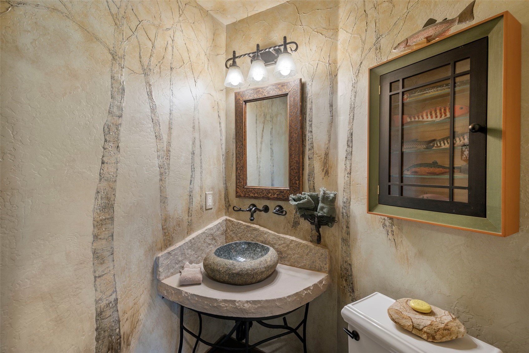 984 Gold Run Road Property Photo 38