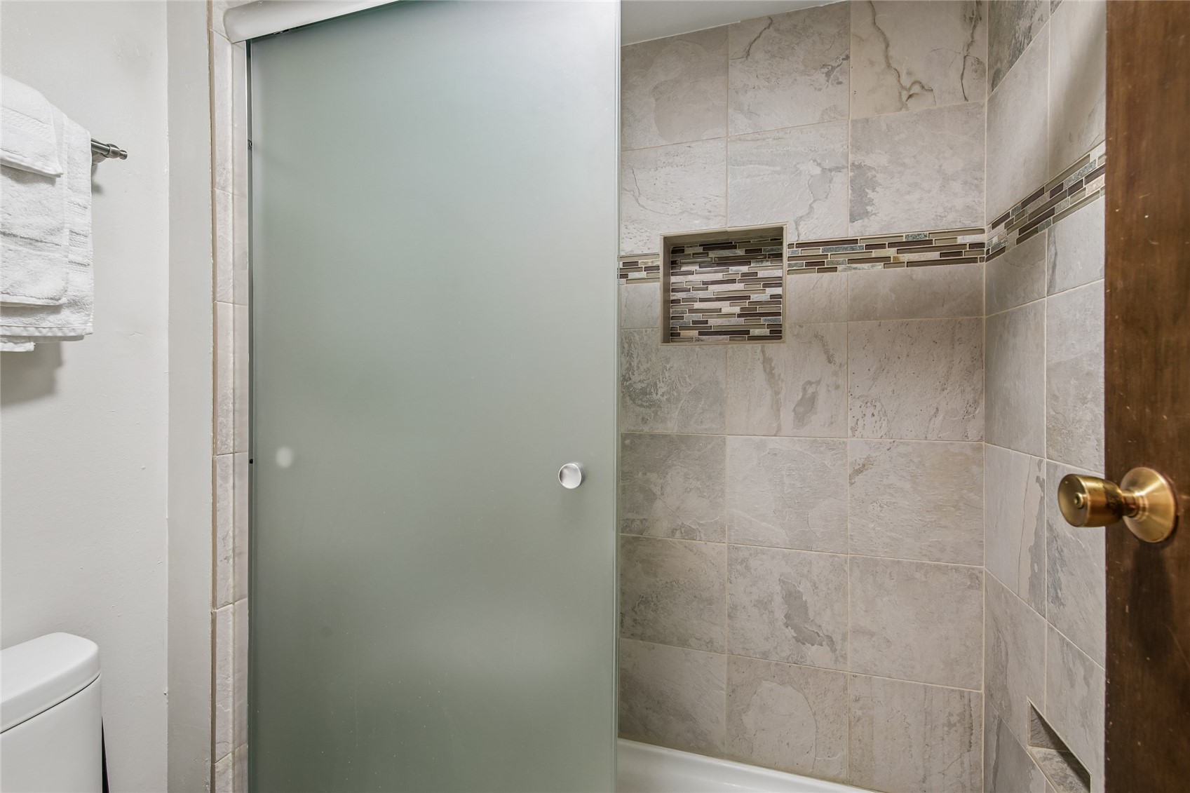 423 Wild Irishman Road 1008 + 1009 Property Photo 18