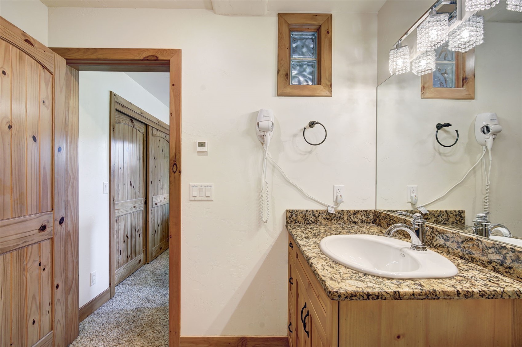 419 Silver Circle Property Photo 30