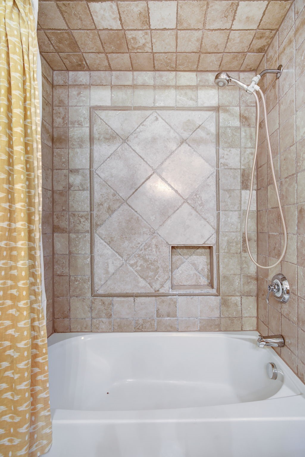 419 Silver Circle Property Photo 31