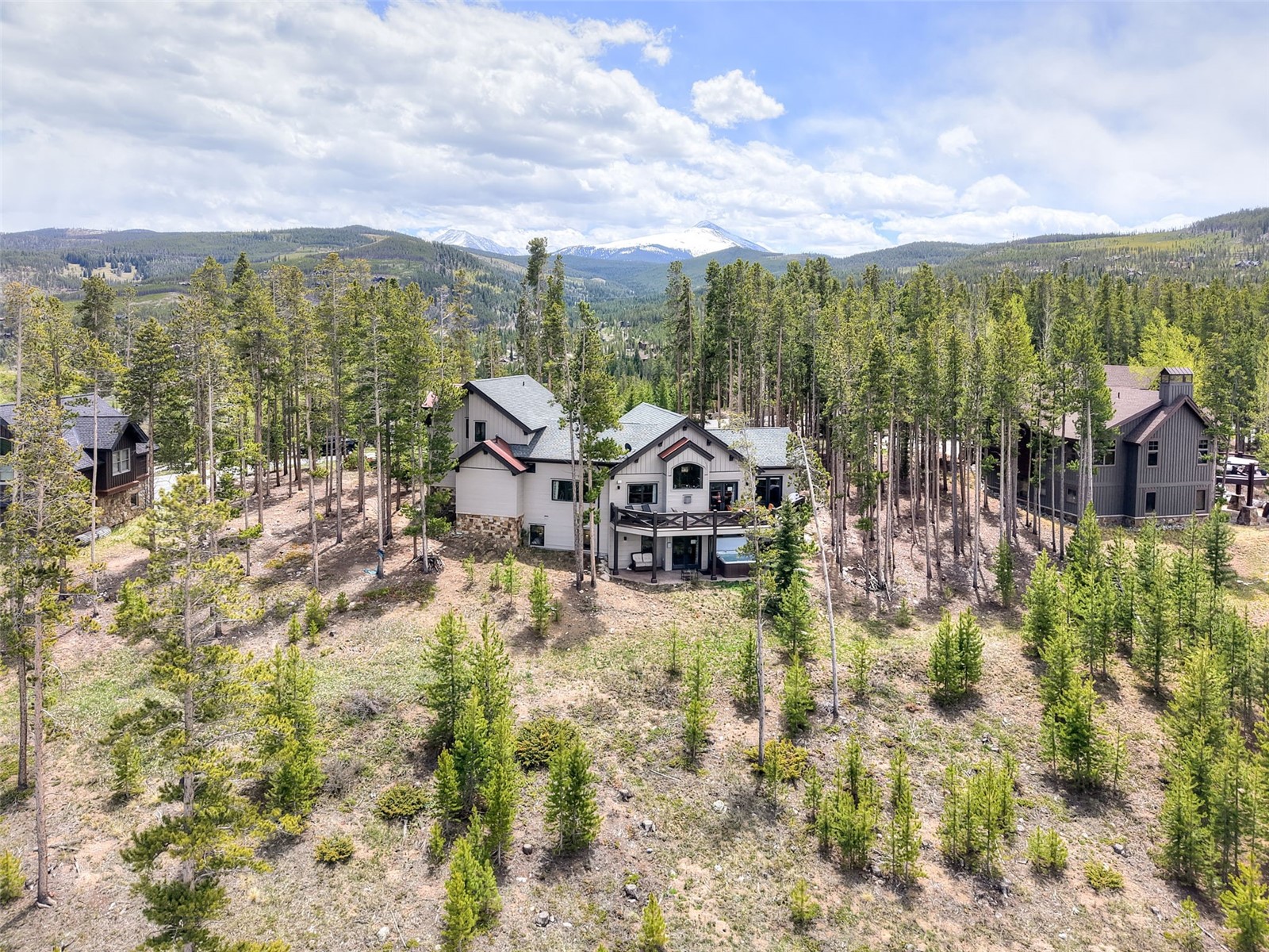 419 Silver Circle Property Photo 39