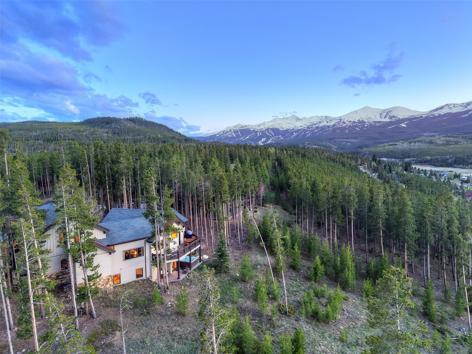 419 Silver Circle Property Photo 47