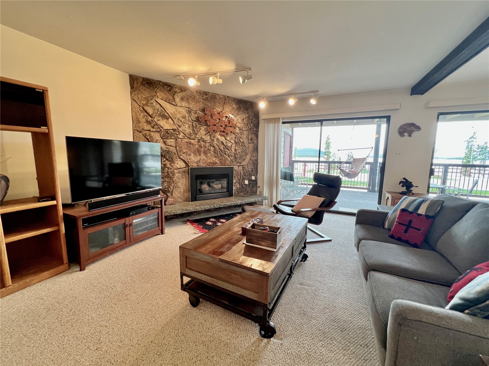 244 Lodgepole Street 15 Property Photo 20