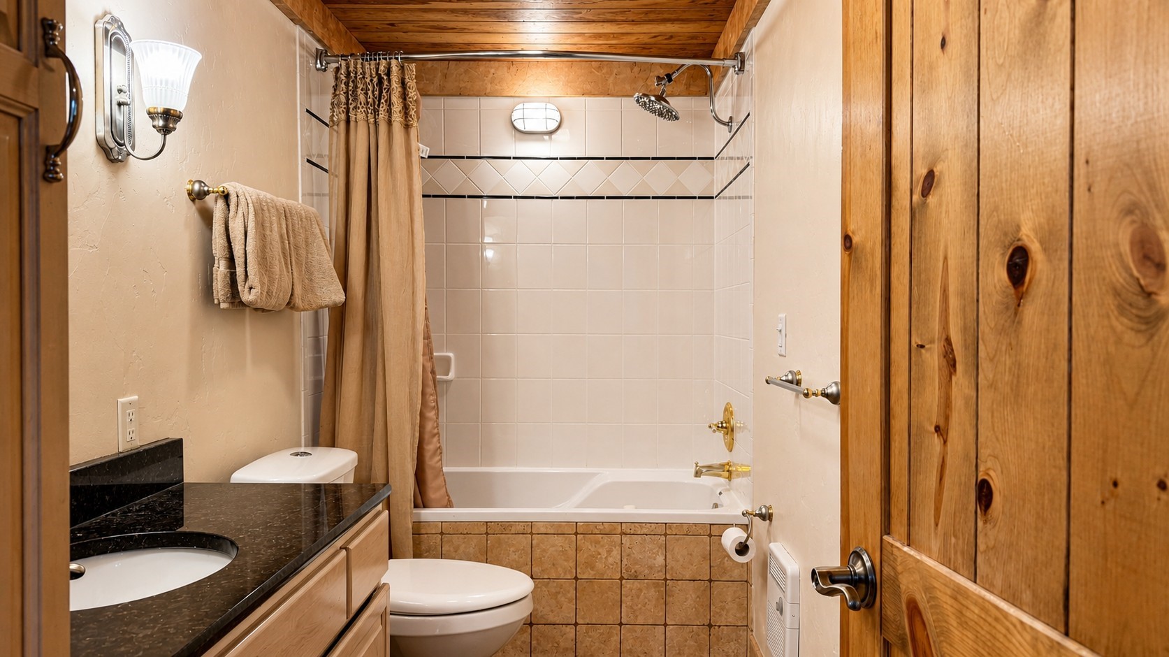 203 Lone Hand Way Property Photo 18