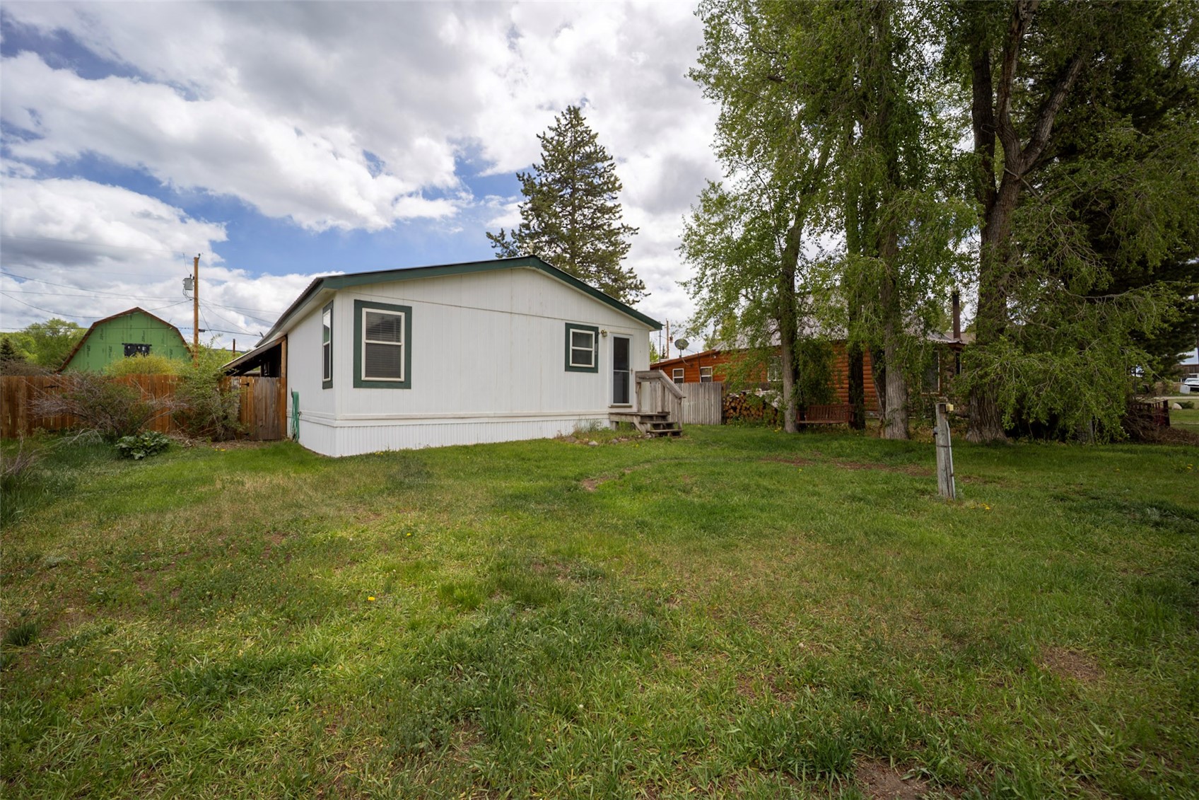 119 Lincoln Street Property Photo 2
