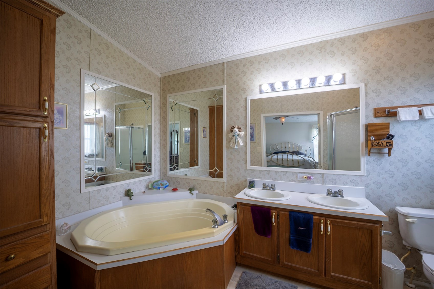 119 Lincoln Street Property Photo 16