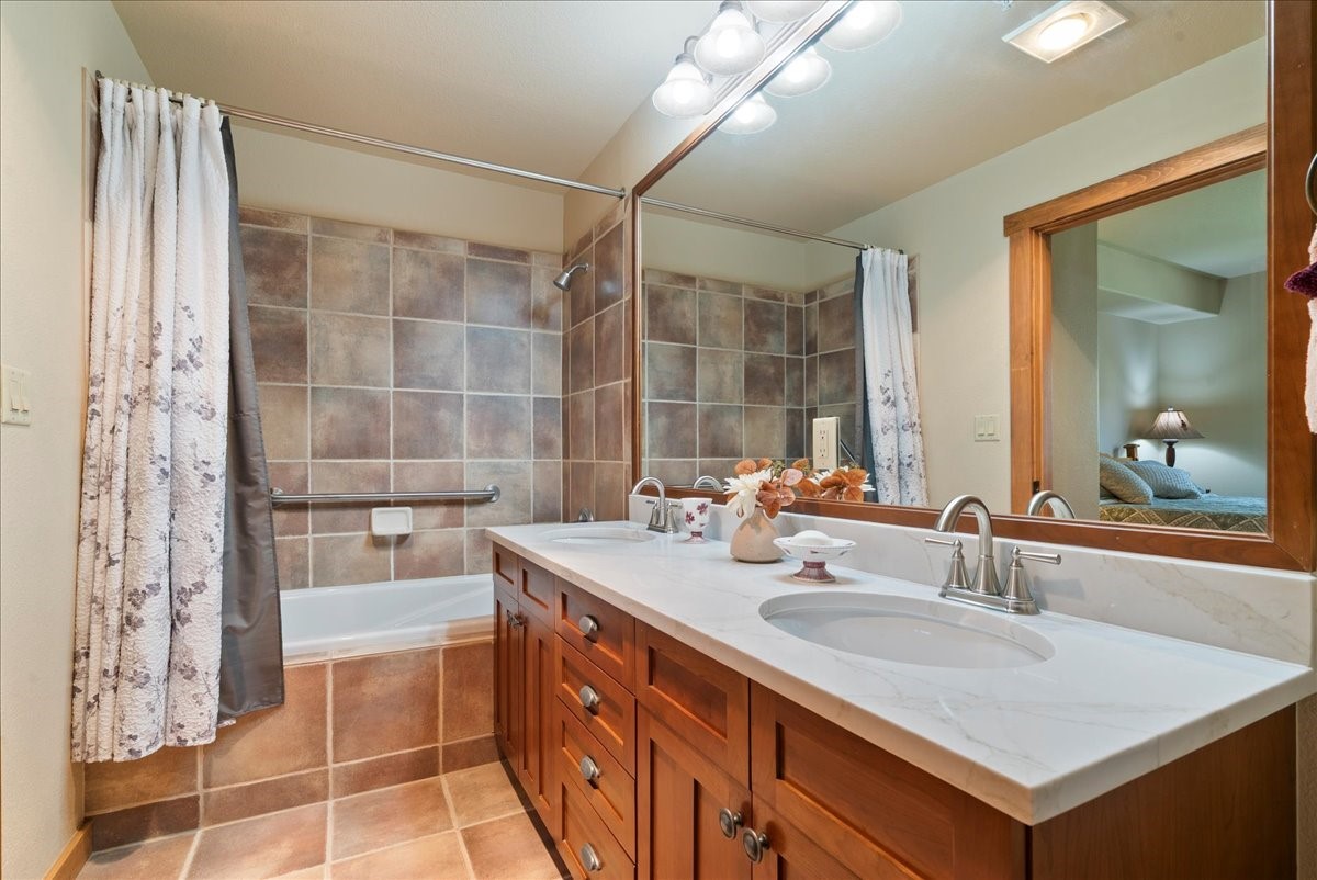 201 Hawk Circle 2329 Property Photo 14