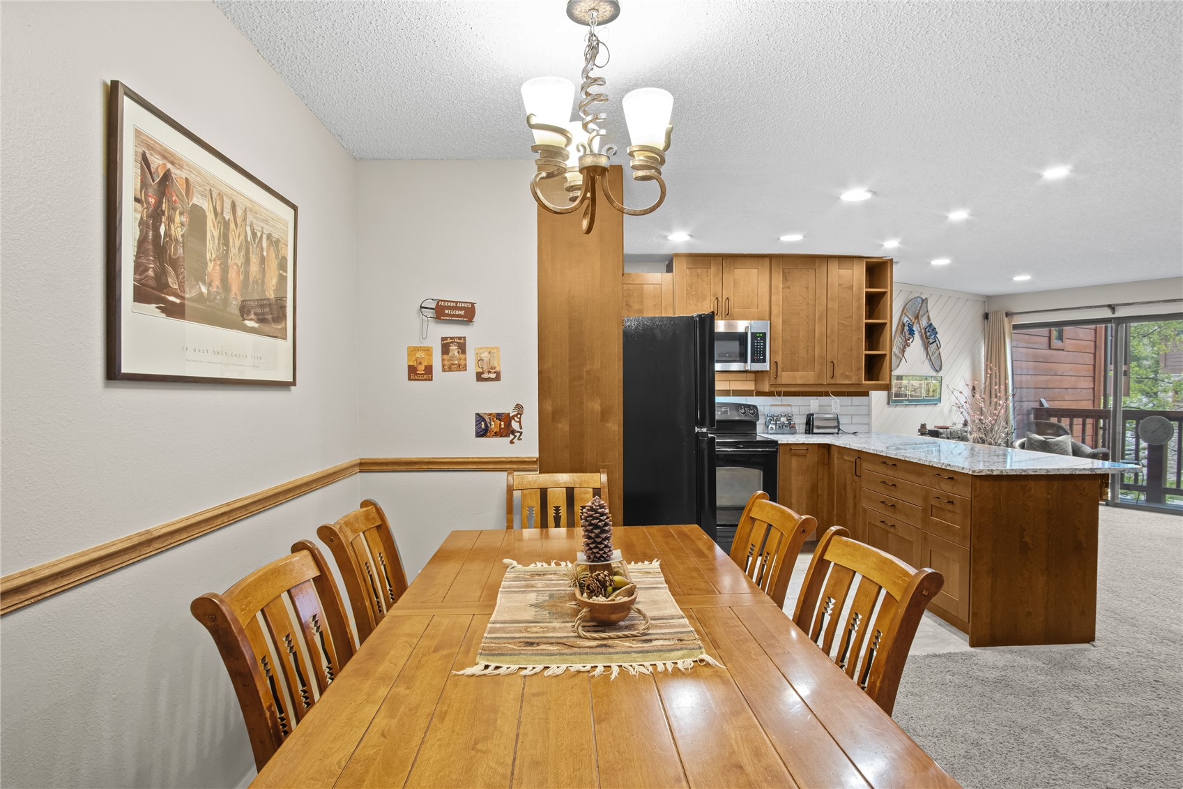 350 Four Oclock Road D Property Photo 14