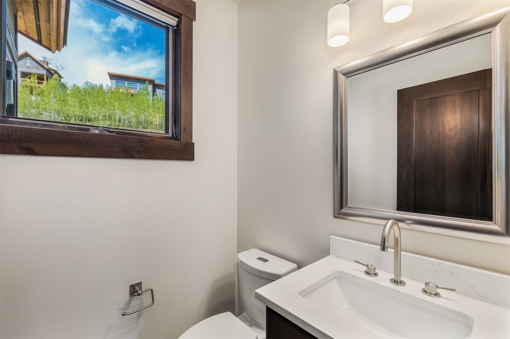 15 W Baron Way Property Photo 12