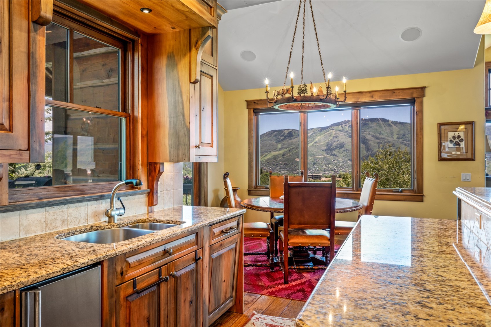 31050 Sweetwater Drive Property Photo 17