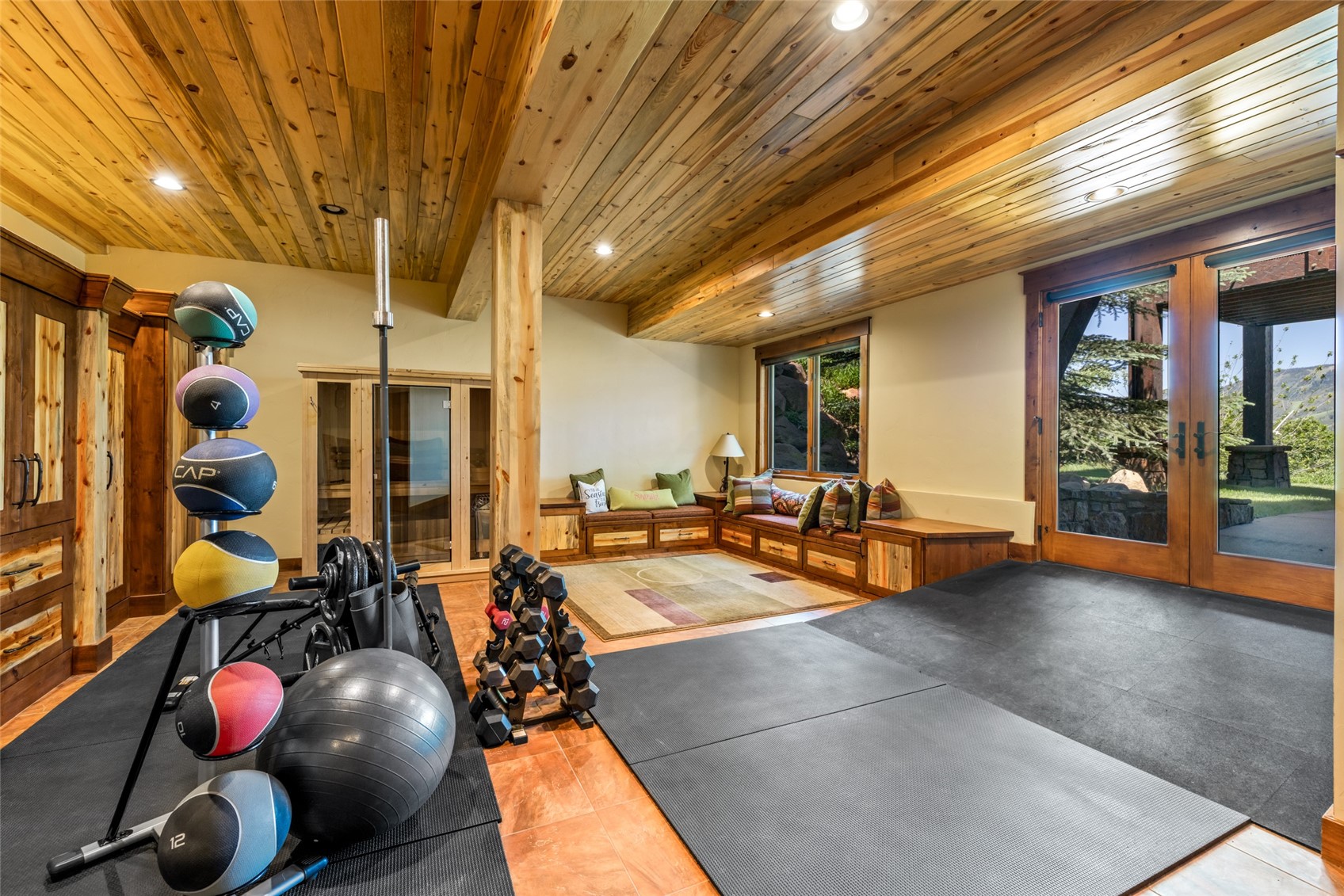 31050 Sweetwater Drive Property Photo 45