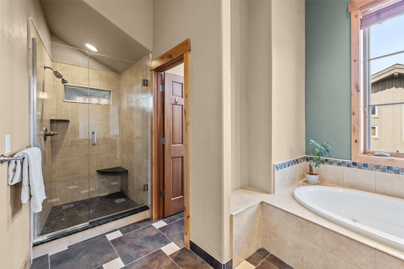 17 Laredo Drive 17 Property Photo 22