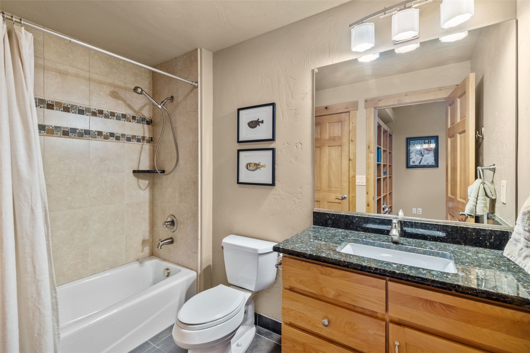 17 Laredo Drive 17 Property Photo 25