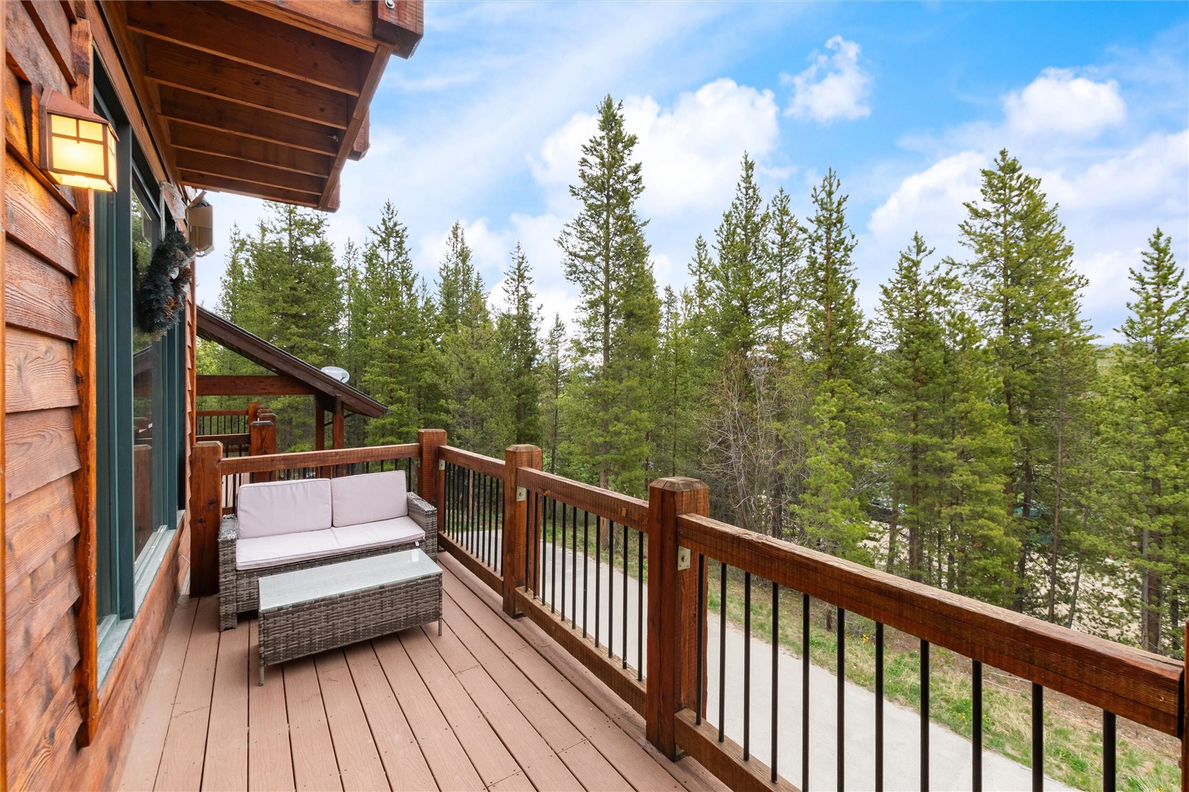89 Snowshoe Circle Property Photo 7