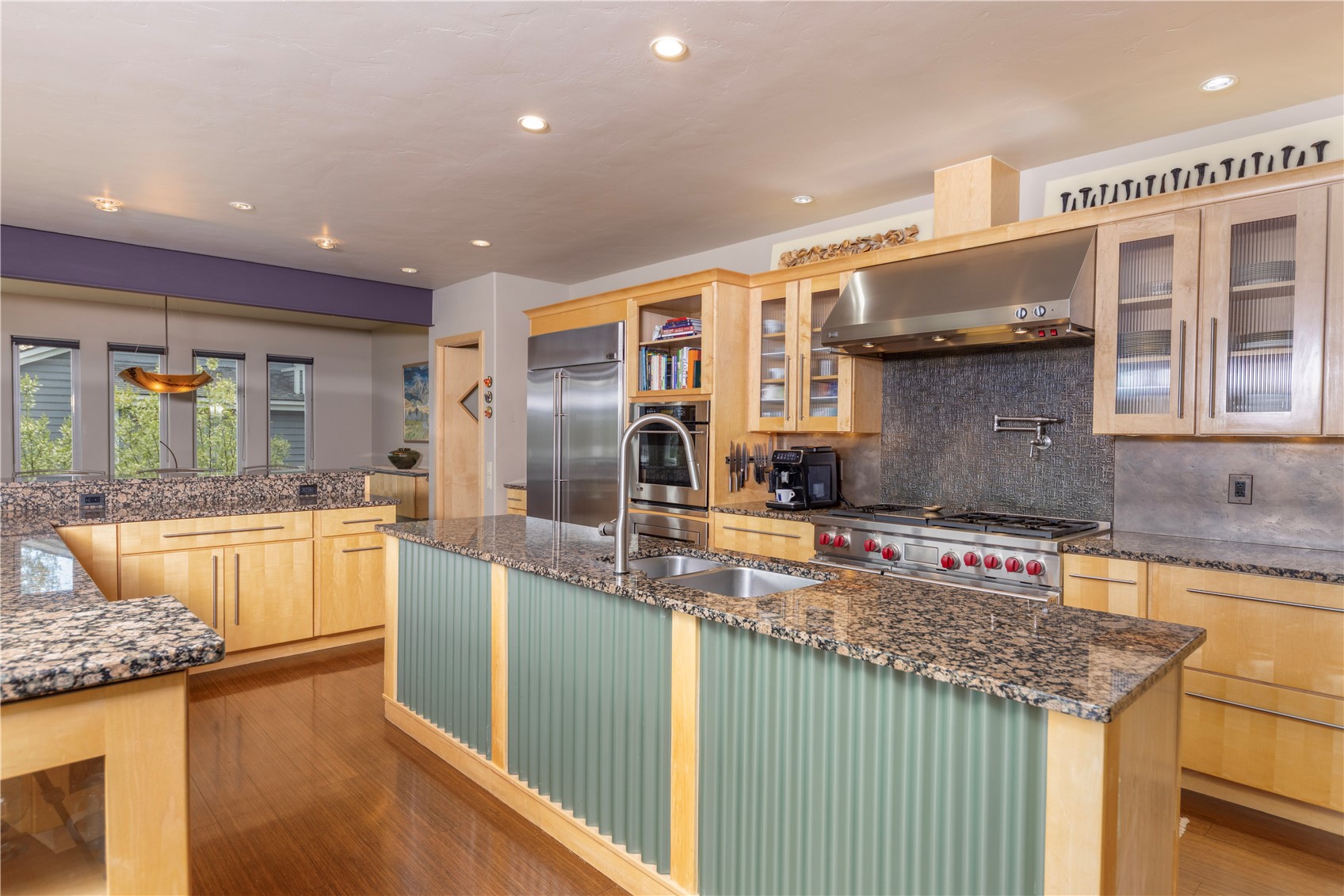 354 Ensign Drive Property Photo 12
