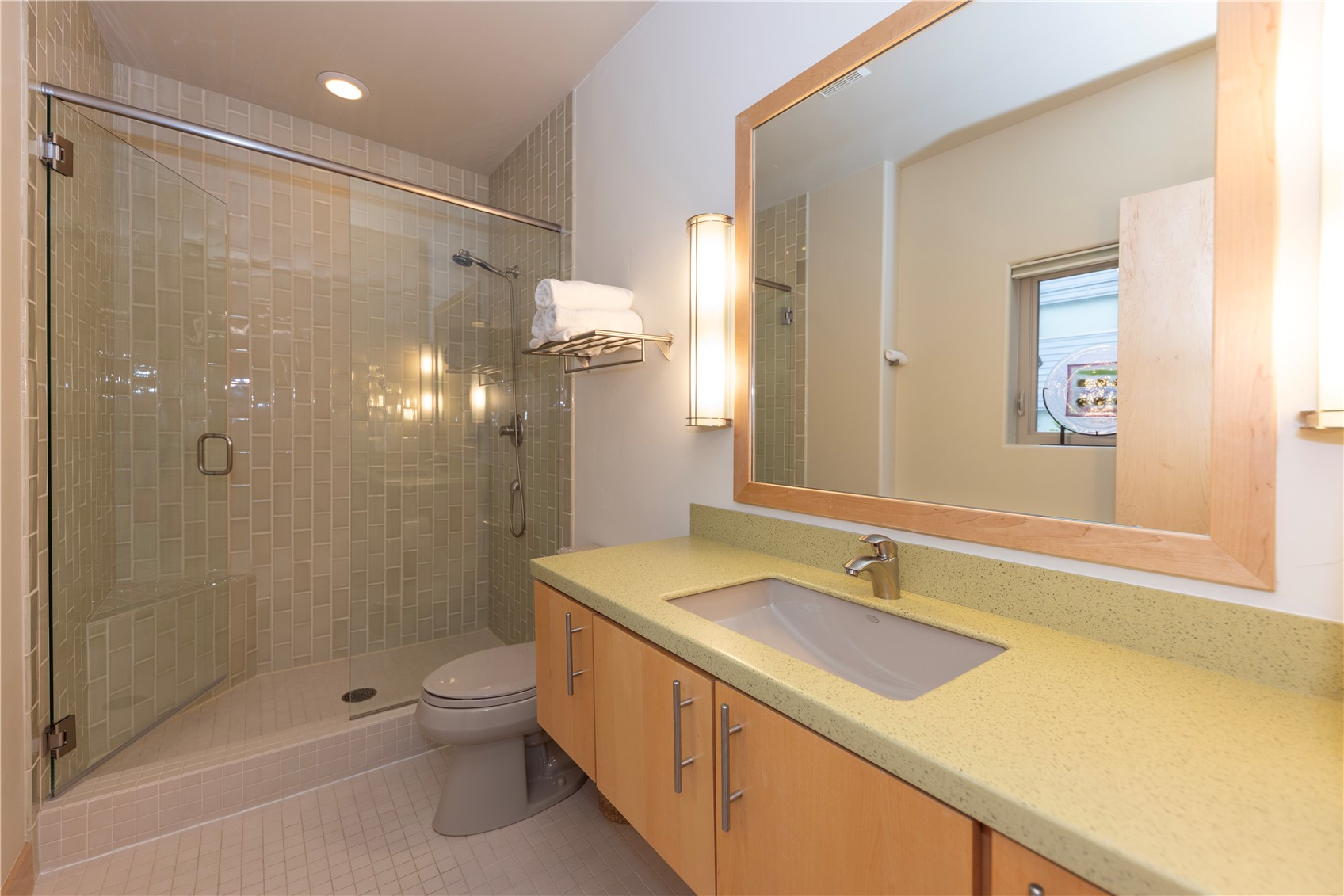 354 Ensign Drive Property Photo 34