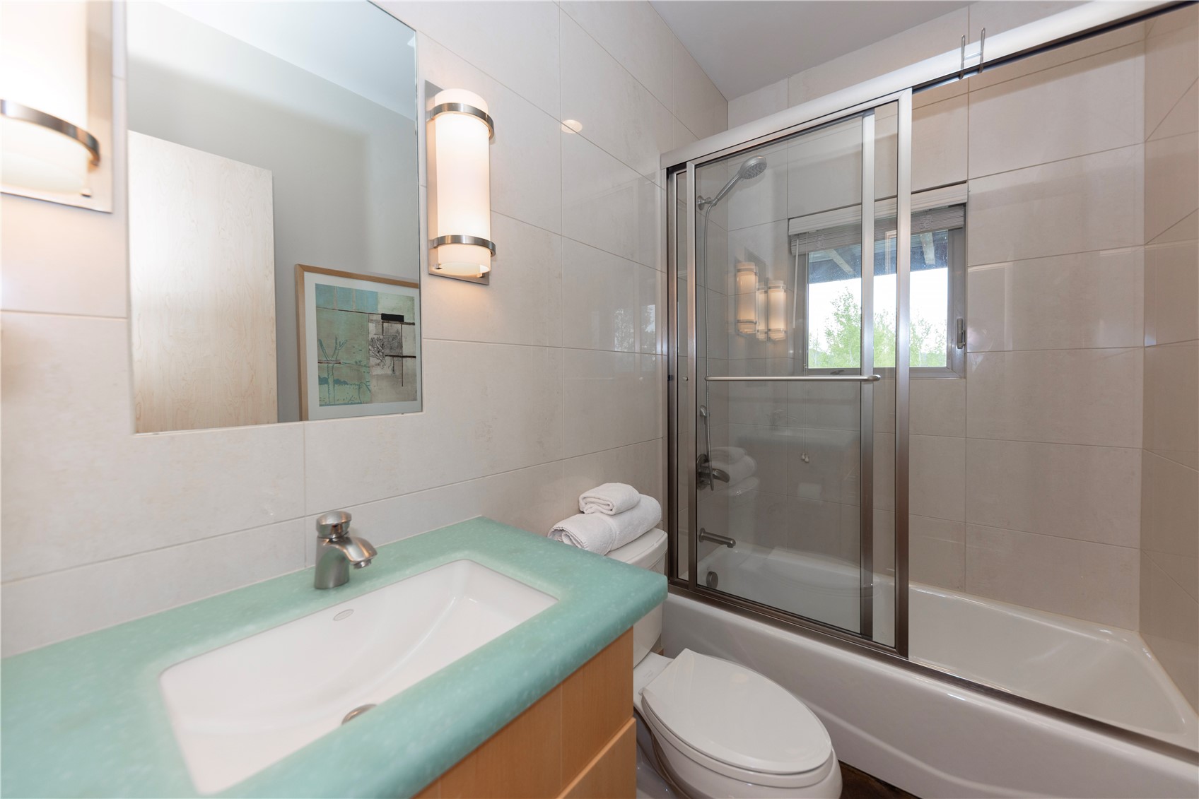 354 Ensign Drive Property Photo 38